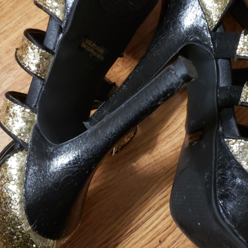 Guess Stilettos Platform Shoes View 4